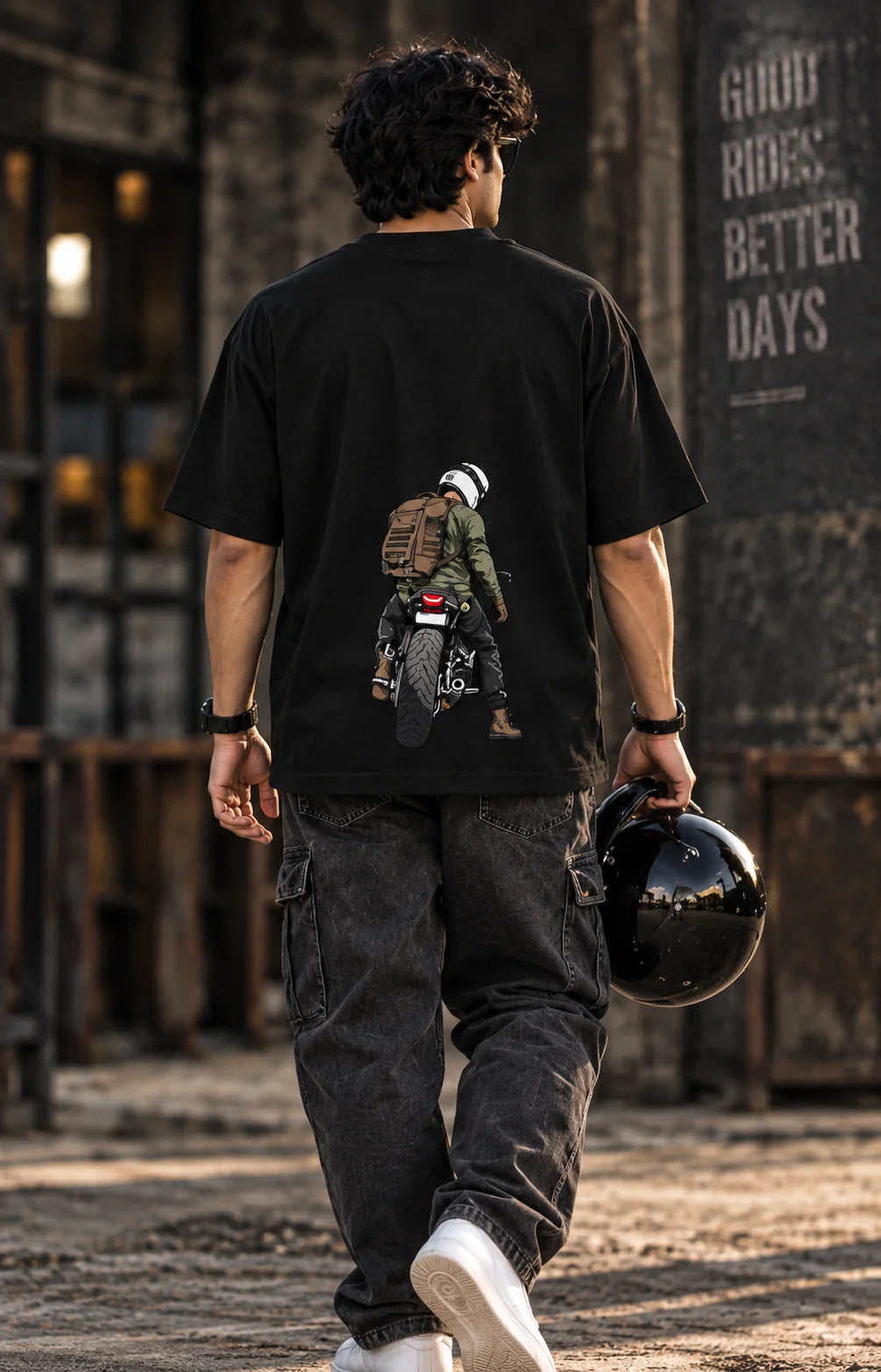 Men’s Black Born to Ride Biker Graphic Oversized T-Shirt – Front & Back Motorcycle Print
