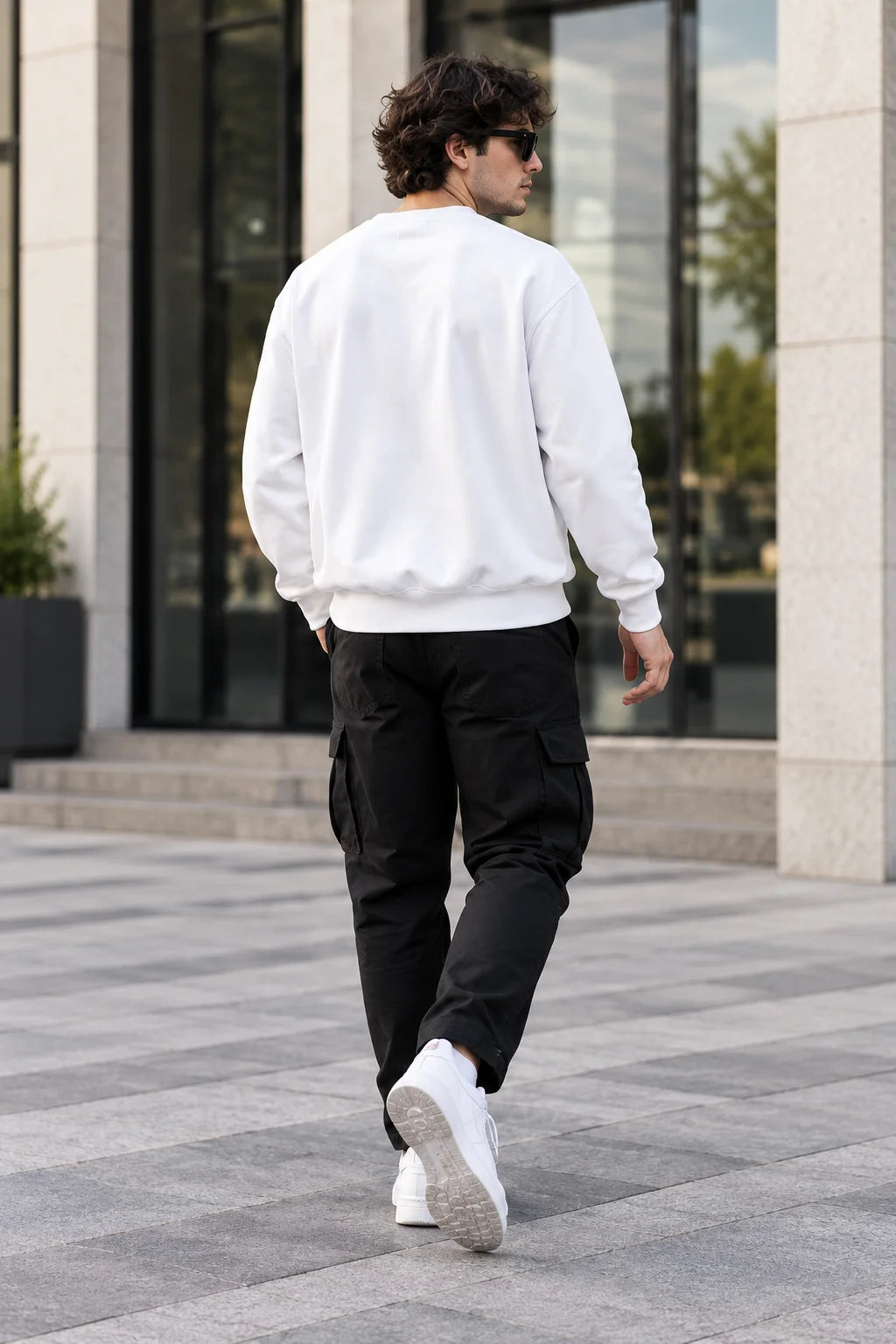 Men’s White Messi Football Graphic Sweatshirt – Champion Inspired Printed Crew Neck