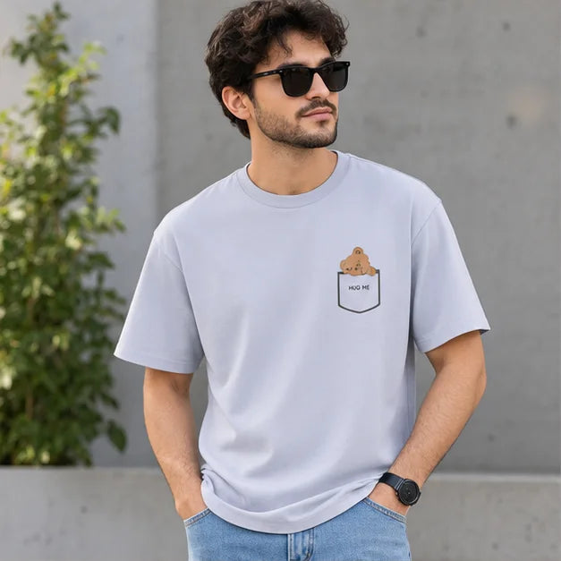 Men’s Cream Hug Me Teddy Pocket Graphic Oversized T-Shirt – Cute Minimal Streetwear Tee