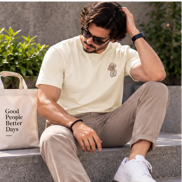 Men’s Off-White Cute Puppy Graphic Oversized T-Shirt – Minimal Casual Streetwear Tee